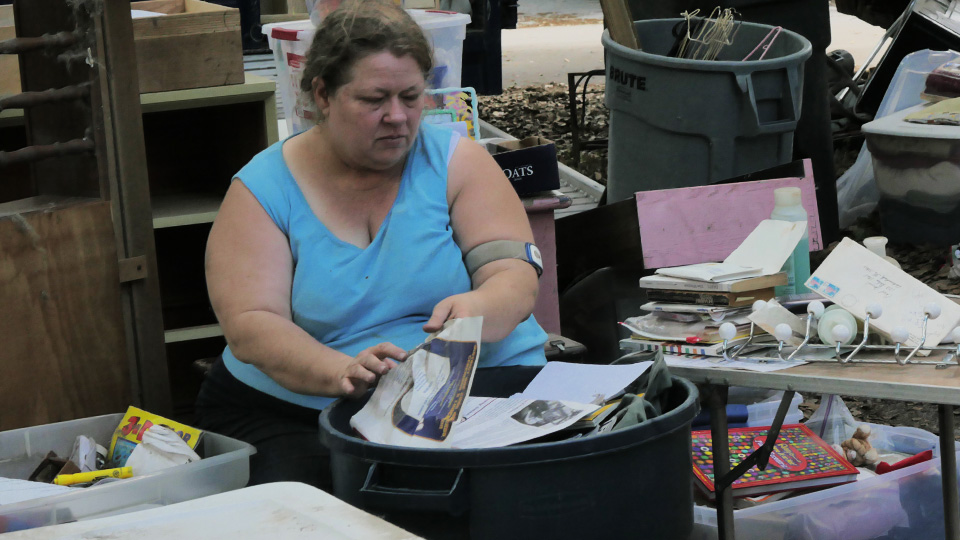 Hoarders: Family Secrets